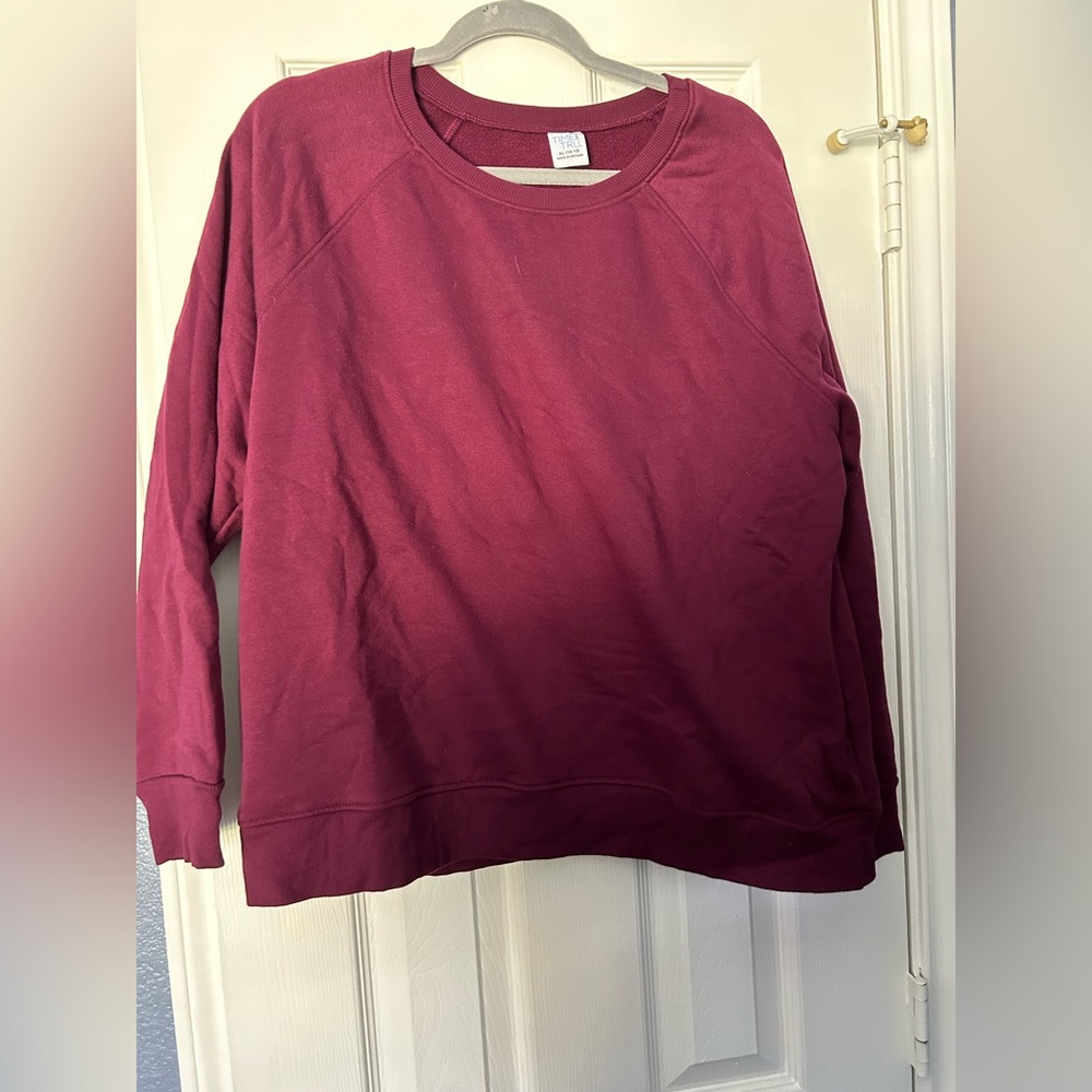 XL time and tru burgundy crewneck